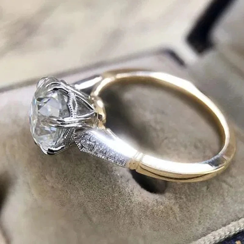 Bague femme bicolore élégante plaquée or – design raffiné, zircon brillant.