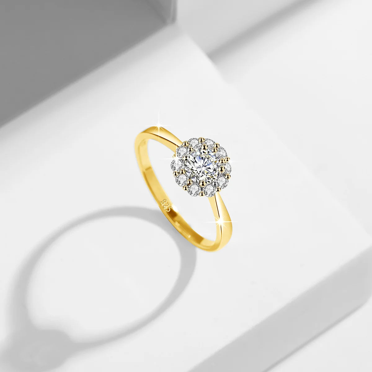 Bague Fleur ALORA Collection Privée en Argent Pur & Moissanite 0,5 Carat – Élégance Féminine