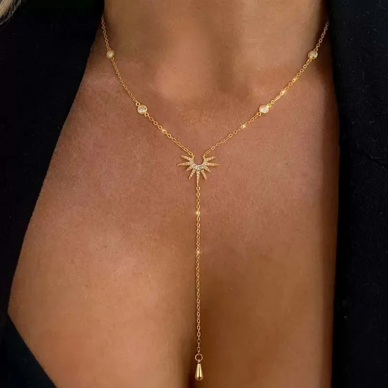 Collier ALORA en Y à Chaîne Pendante – Bijou Élégant & Intemporel