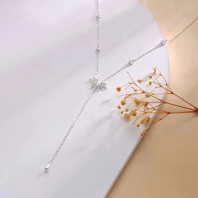 Collier ALORA en Y à Chaîne Pendante – Bijou Élégant & Intemporel