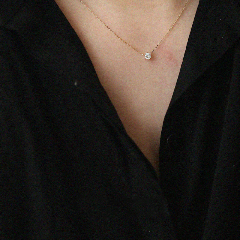 Collier Élégant ALORA Plaqué Or 18K – Chaîne Fine avec Zircon Lumineux