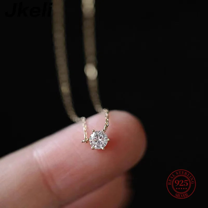 Collier Élégant ALORA Plaqué Or 18K – Chaîne Fine avec Zircon Lumineux